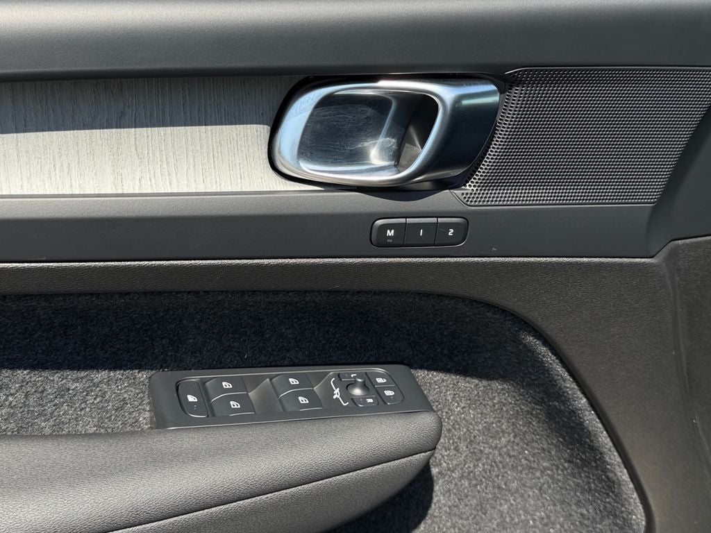 2025 Volvo XC40 B5 Plus Dark Theme Volvo Certified