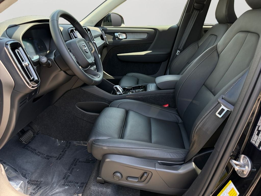 2025 Volvo XC40 B5 Plus Dark Theme Volvo Certified