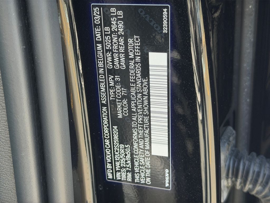 2025 Volvo XC40 B5 Plus Dark Theme Volvo Certified
