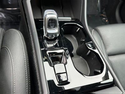 2025 Volvo XC40 B5 Plus Dark Theme Volvo Certified