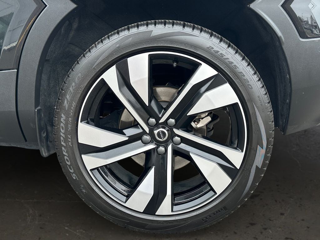 2025 Volvo XC40 B5 Plus Dark Theme Volvo Certified