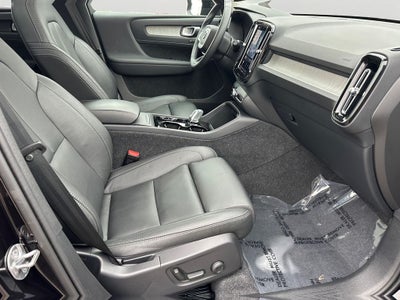 2025 Volvo XC40 B5 Plus Dark Theme Volvo Certified