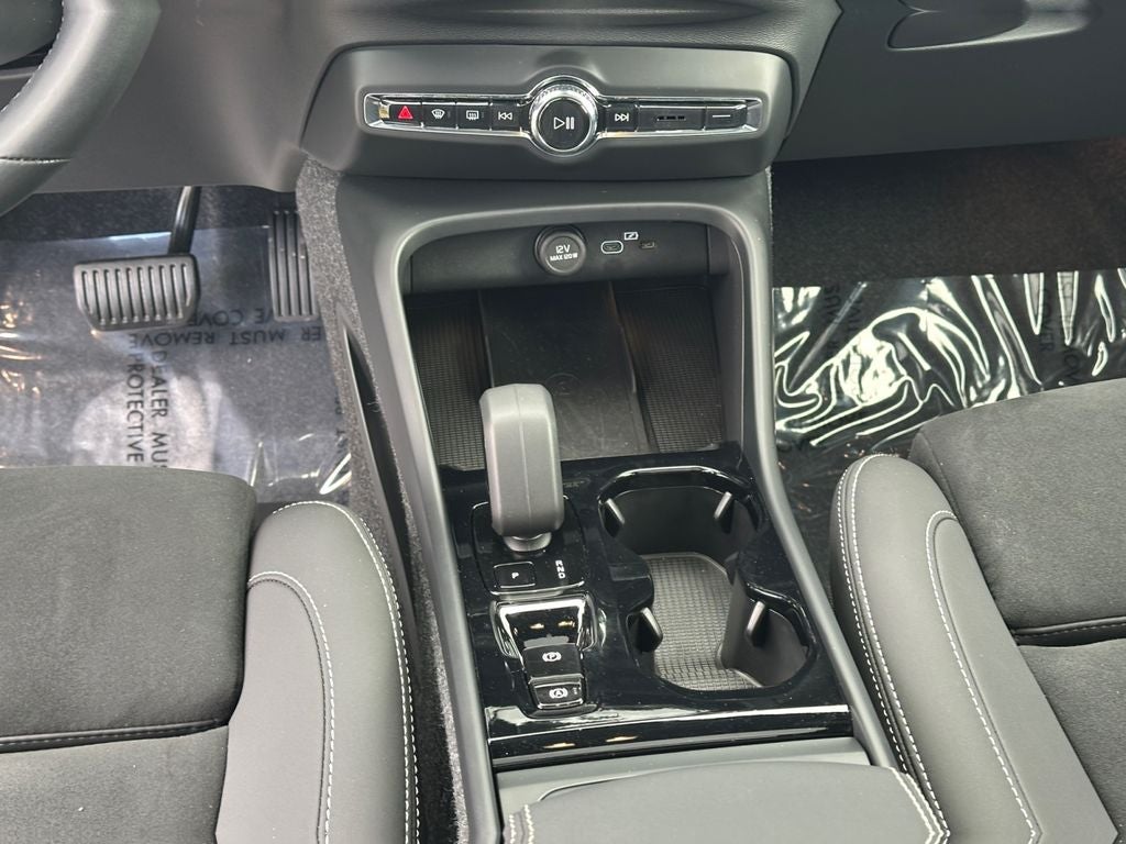 2025 Volvo XC40 B5 Plus Dark Theme Volvo Certified