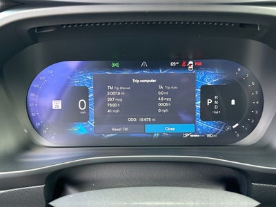 2025 Volvo XC40 B5 Plus Dark Theme Volvo Certified