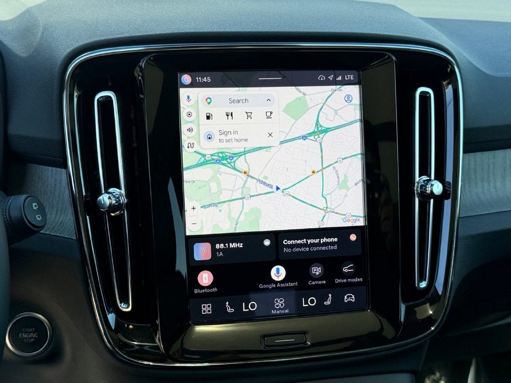 2025 Volvo XC40 B5 Plus Dark Theme Volvo Certified