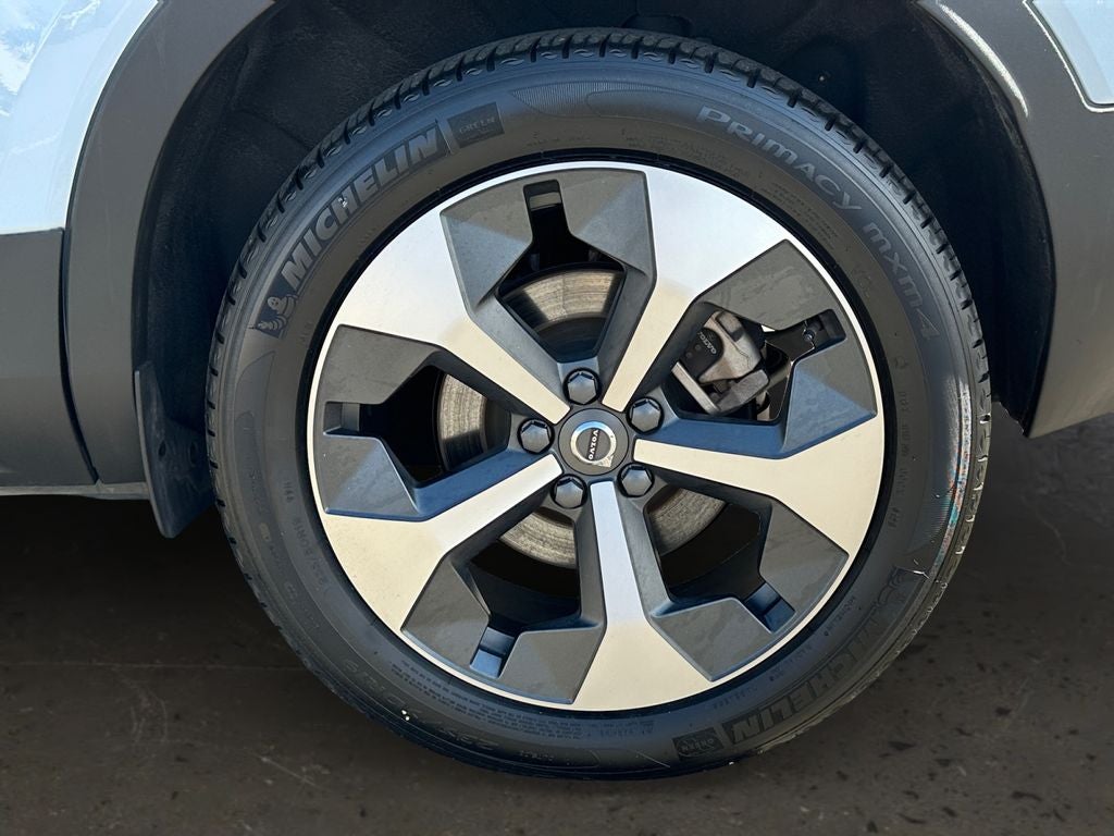 2025 Volvo XC40 B5 Plus Dark Theme Volvo Certified