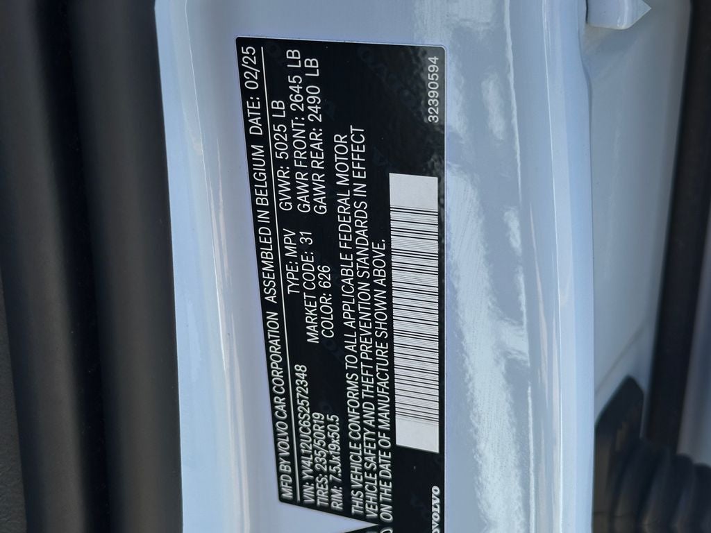 2025 Volvo XC40 B5 Plus Dark Theme Volvo Certified