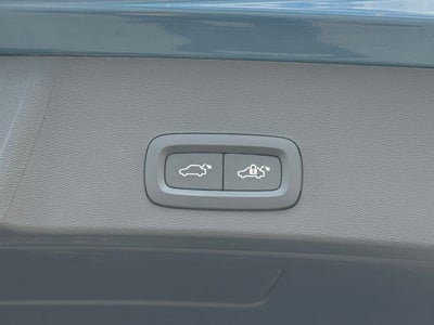 2025 Volvo XC40 B5 Plus Bright Theme Volvo Certified