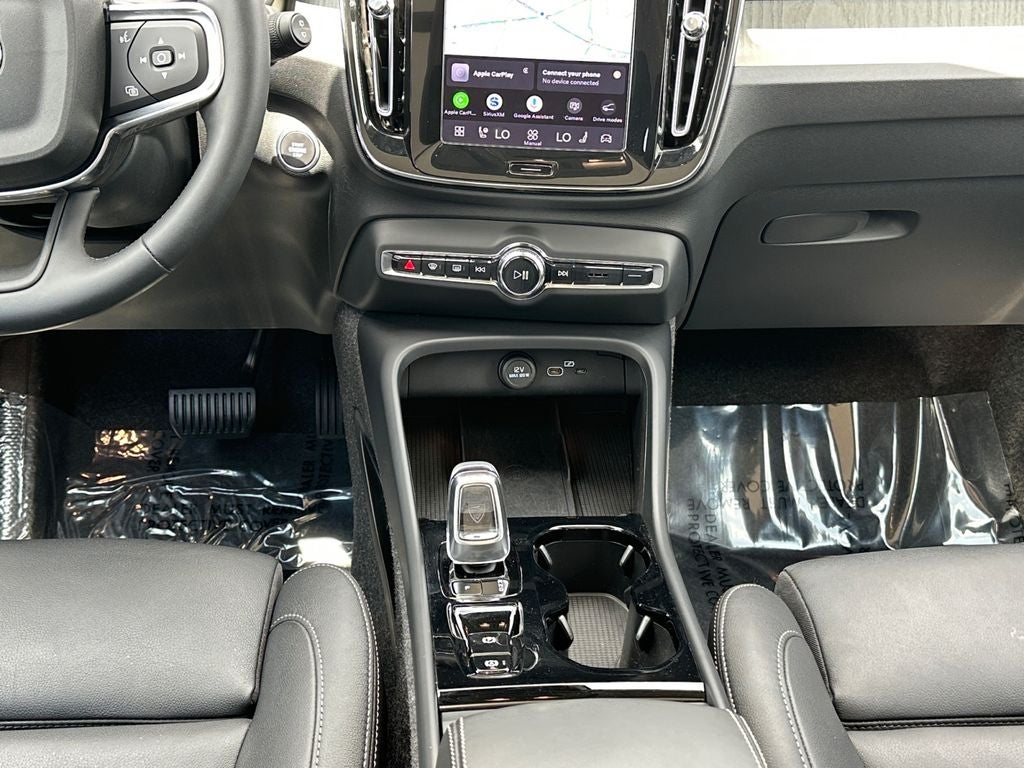 2025 Volvo XC40 B5 Plus Bright Theme Volvo Certified