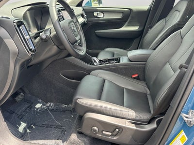 2025 Volvo XC40 B5 Plus Bright Theme Volvo Certified