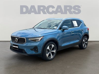 2025 Volvo XC40 B5 Plus Bright Theme Volvo Certified