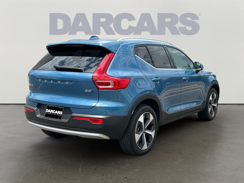 2025 Volvo XC40 B5 Plus Bright Theme Volvo Certified