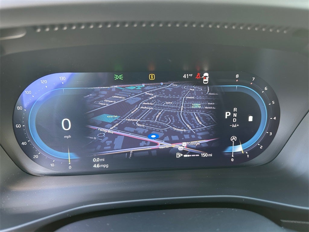 2025 Volvo XC40 B5 Ultra Bright Theme Volvo Certified Pre-Owned