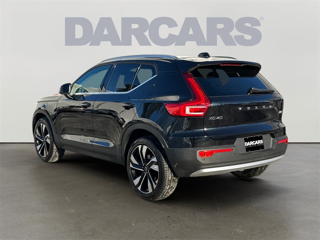 2025 Volvo XC40 B5 Ultra Bright Theme Volvo Certified Pre-Owned