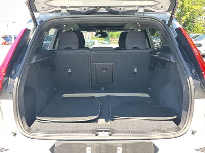 2025 Volvo XC40 B5 Core Volvo Certified