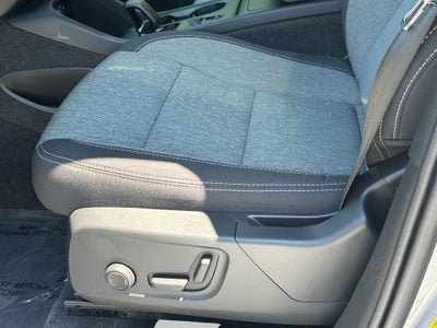2025 Volvo XC40 B5 Core Volvo Certified