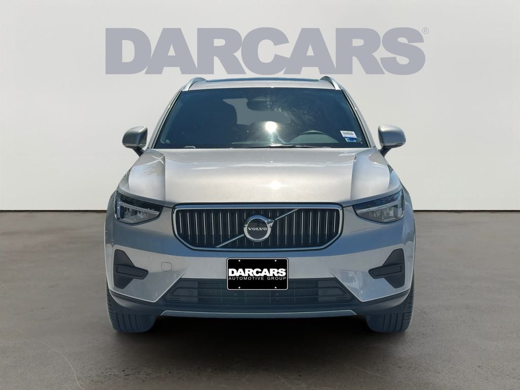 2025 Volvo XC40 B5 Core Volvo Certified