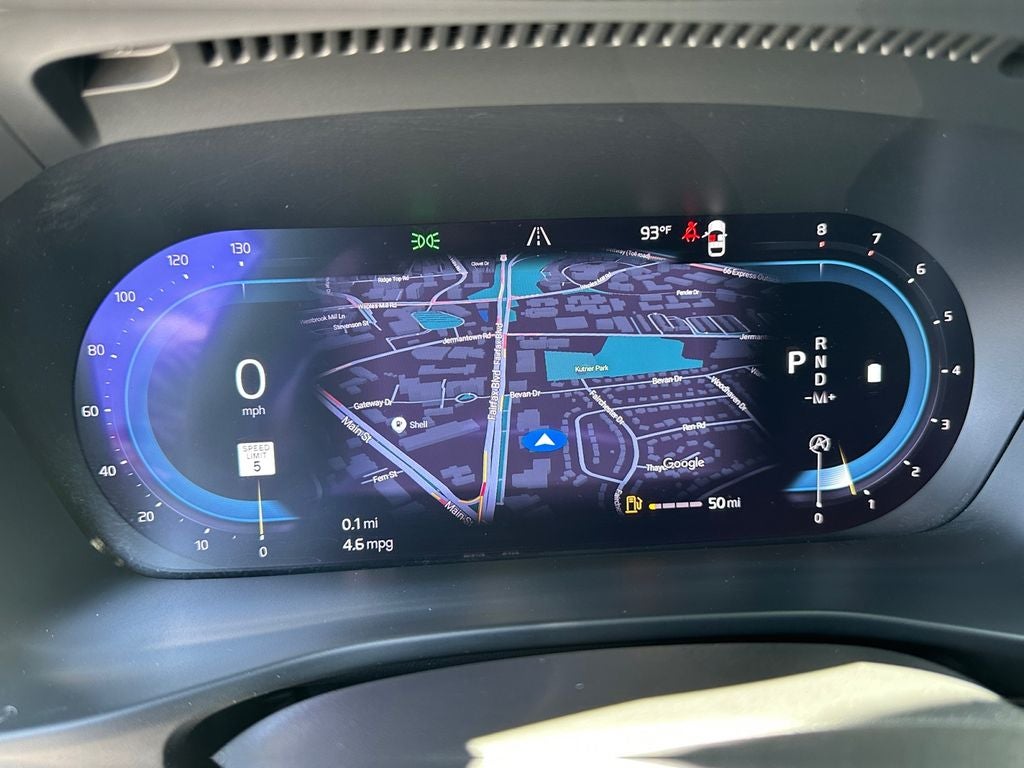2025 Volvo XC40 B5 Core Volvo Certified