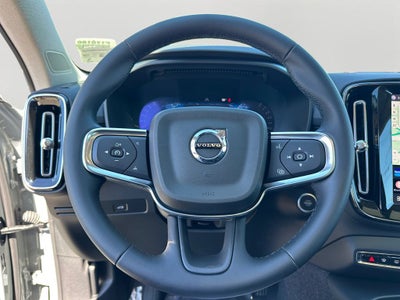2025 Volvo XC40 B5 Core