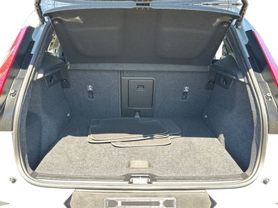 2025 Volvo XC40 B5 Core Volvo Certified