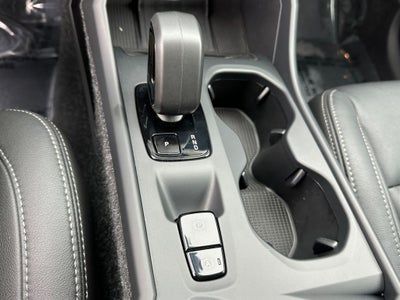 2025 Volvo XC40 B5 Core Volvo Certified