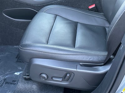 2025 Volvo XC40 B5 Core Volvo Certified Pre-Owned