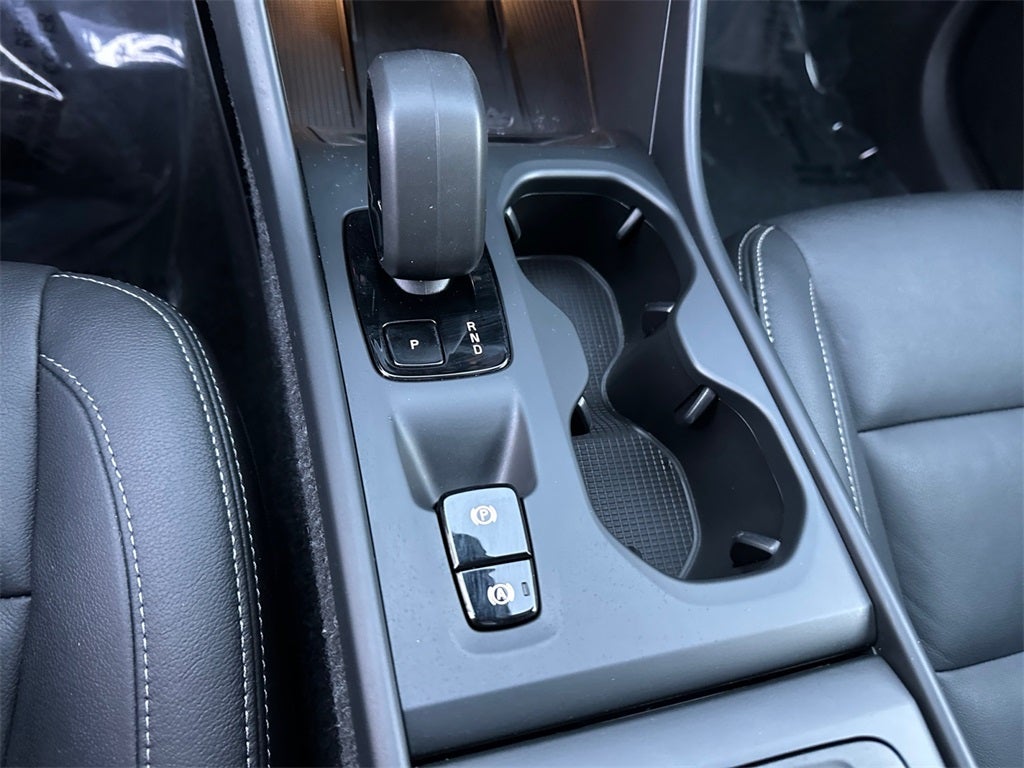 2025 Volvo XC40 B5 Core Volvo Certified Pre-Owned