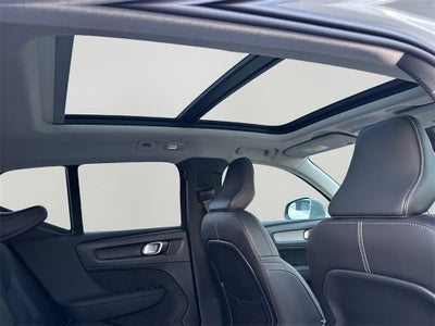 2025 Volvo XC40 B5 Core Volvo Certified Pre-Owned