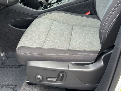 2025 Volvo XC40 B5 Core Volvo Certified