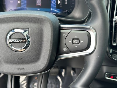 2025 Volvo XC40 B5 Core Volvo Certified