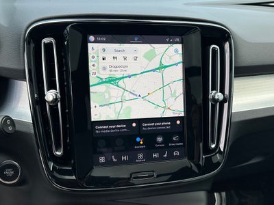 2025 Volvo XC40 B5 Core Volvo Certified