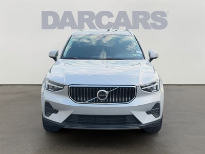 2025 Volvo XC40 B5 Core