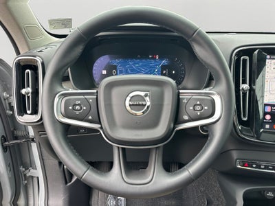 2025 Volvo XC40 B5 Core Volvo Certified