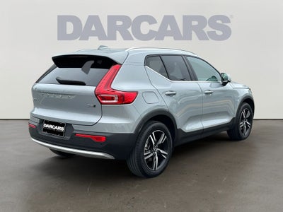 2025 Volvo XC40 B5 Core Volvo Certified