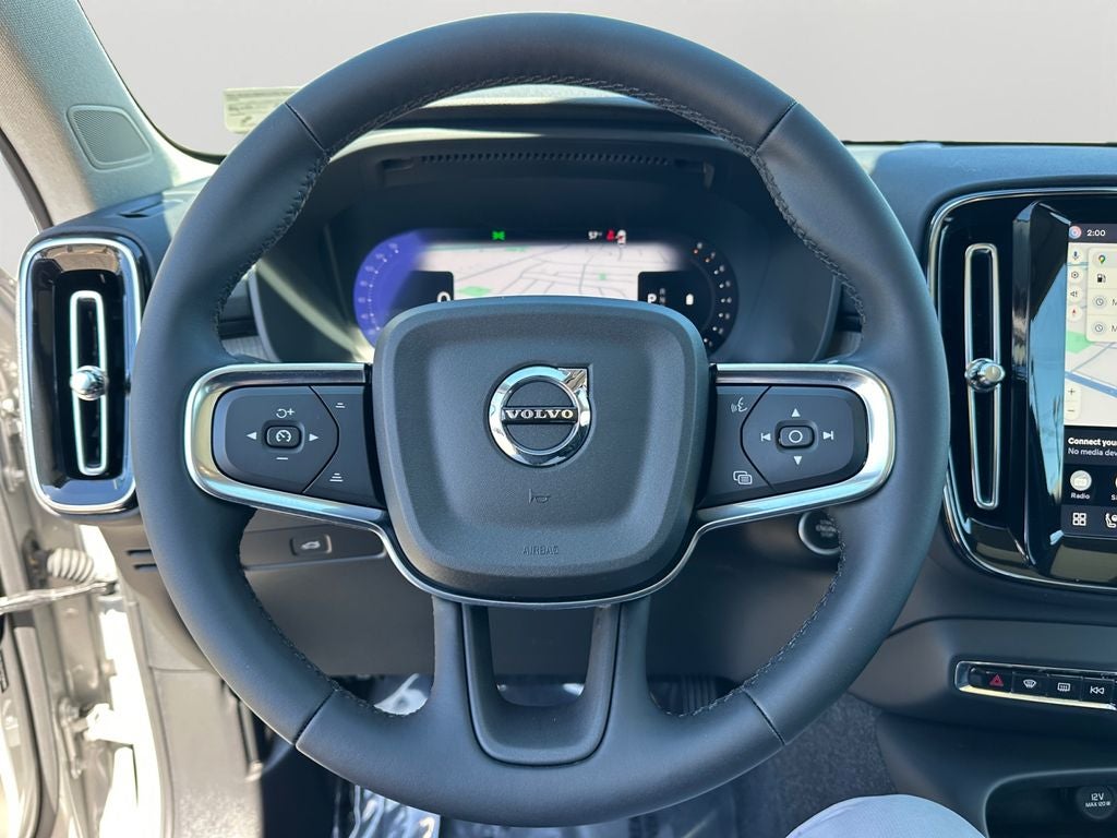 2025 Volvo XC40 B5 Core Volvo Certified