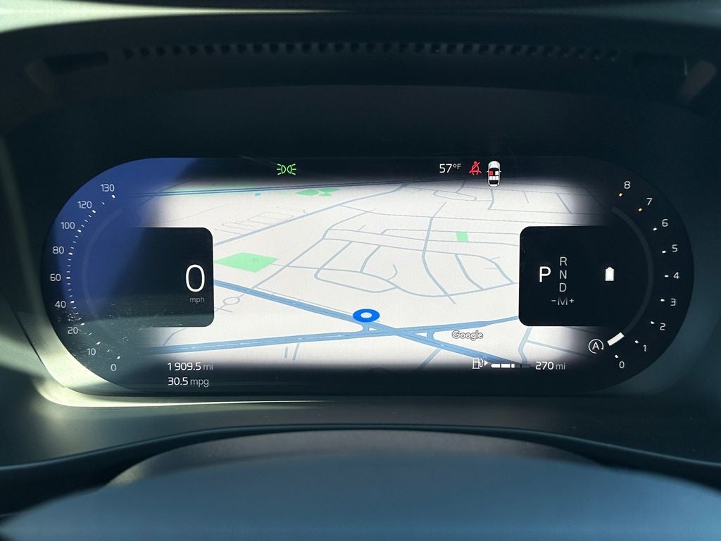 2025 Volvo XC40 B5 Core Volvo Certified