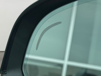 2025 Volvo XC40 B5 Core