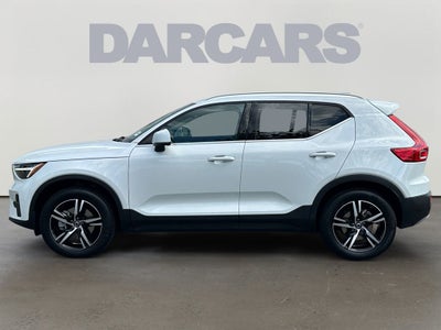 2025 Volvo XC40 B5 Core Volvo Certified