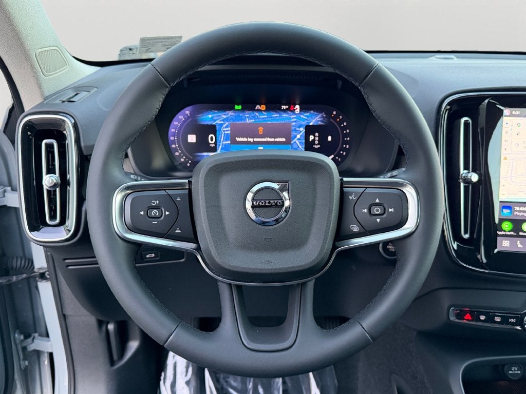 2024 Volvo XC40 B5 Core Volvo Certified