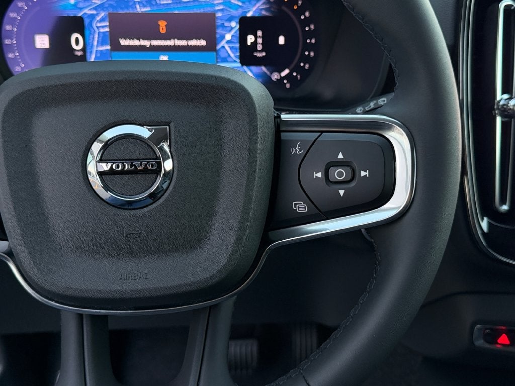 2024 Volvo XC40 B5 Core Volvo Certified