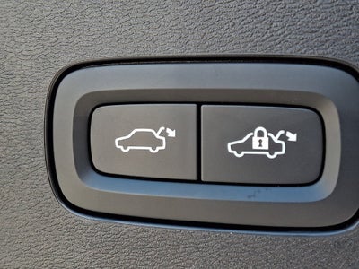 2025 Volvo V60 Cross Country B5 Plus
