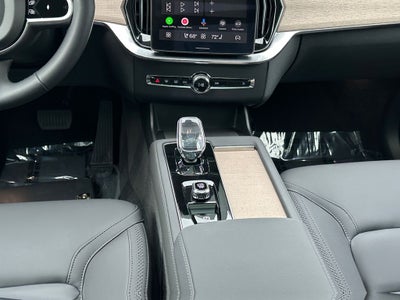 2026 Volvo XC90 B5 Plus