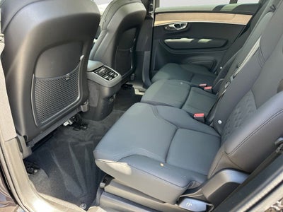 2026 Volvo XC90 B5 Plus
