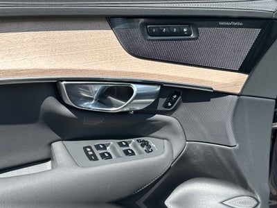 2026 Volvo XC90 B5 Plus
