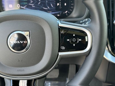 2026 Volvo XC90 B5 Plus