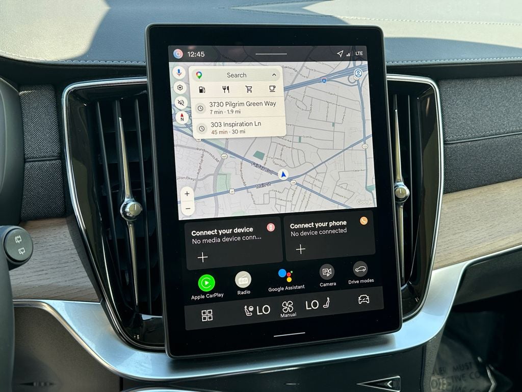 2026 Volvo XC90 B5 Plus