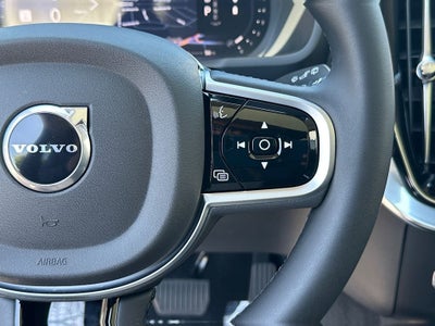 2026 Volvo XC90 B5 Plus