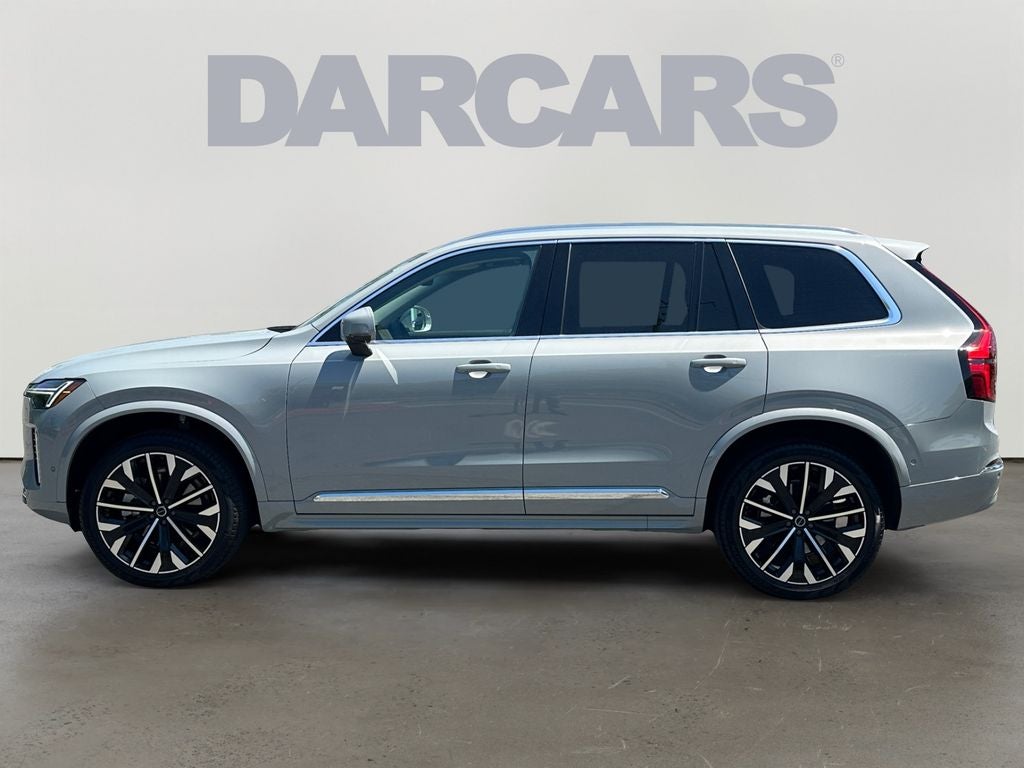 2026 Volvo XC90 B5 Plus