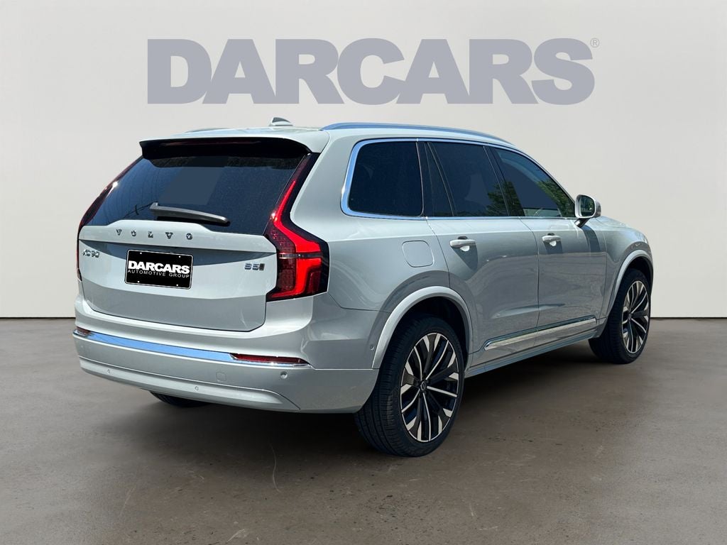 2026 Volvo XC90 B5 Plus