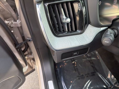 2025 Volvo XC60 B5 Plus Volvo Certified